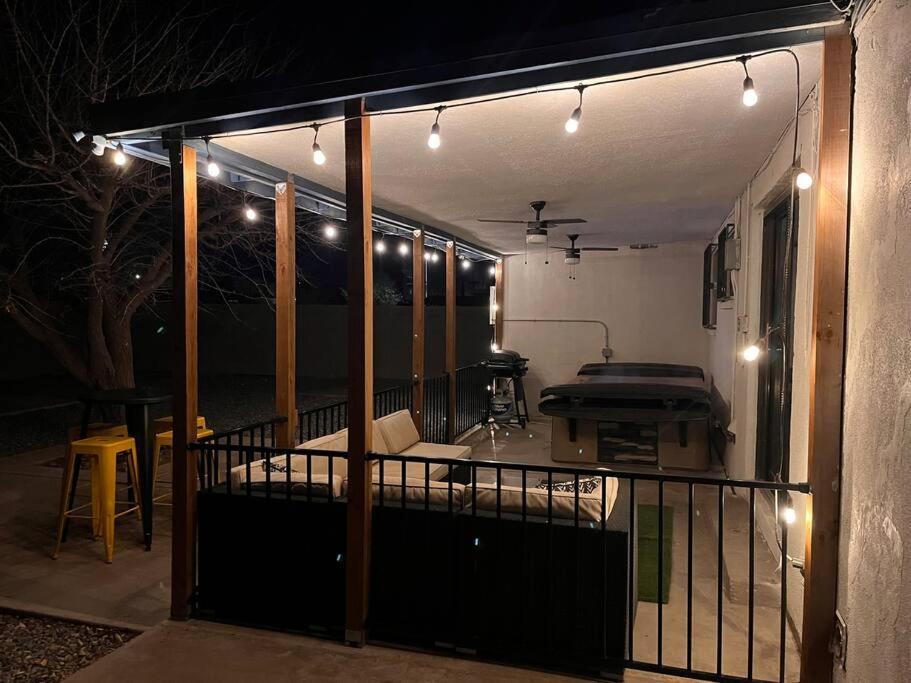 Villa Casa Charleston-3Br-2Bath-Hot Tub-Pet Friendly-No Pet Fees! à Albuquerque Extérieur photo