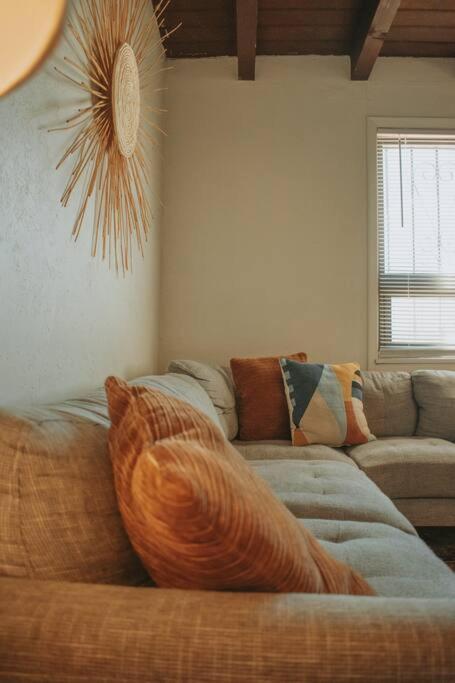 Villa Casa Charleston-3Br-2Bath-Hot Tub-Pet Friendly-No Pet Fees! à Albuquerque Extérieur photo