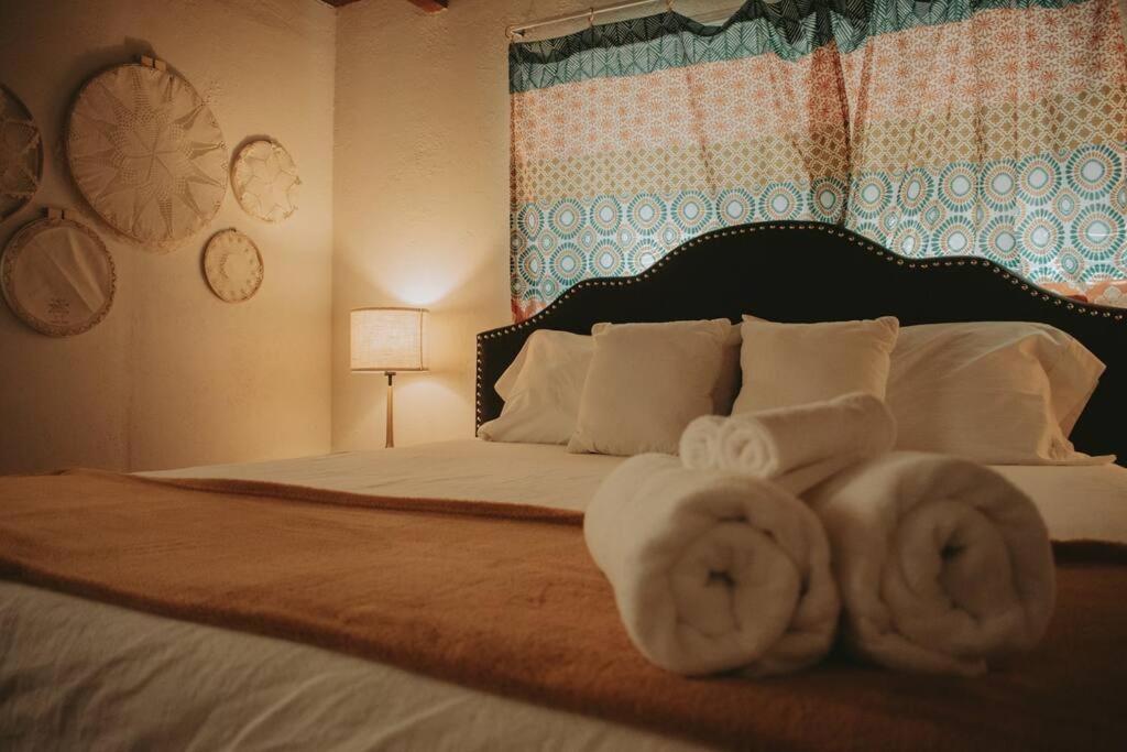 Villa Casa Charleston-3Br-2Bath-Hot Tub-Pet Friendly-No Pet Fees! à Albuquerque Extérieur photo