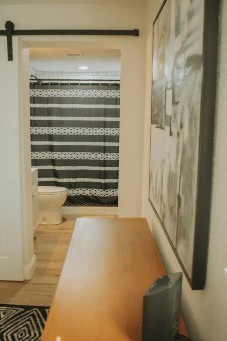 Villa Casa Charleston-3Br-2Bath-Hot Tub-Pet Friendly-No Pet Fees! à Albuquerque Extérieur photo